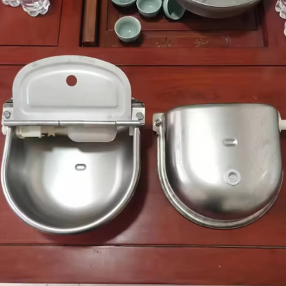 Automatic Gravity Pet Water Dispenser – Stainless Steel Outdoor Water Bowl for Dogs & Cats
