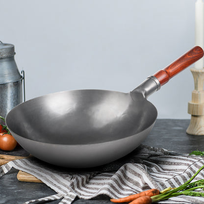 High-Quality Iron Wok - Non-Stick, No Coating, Gas Compatible
