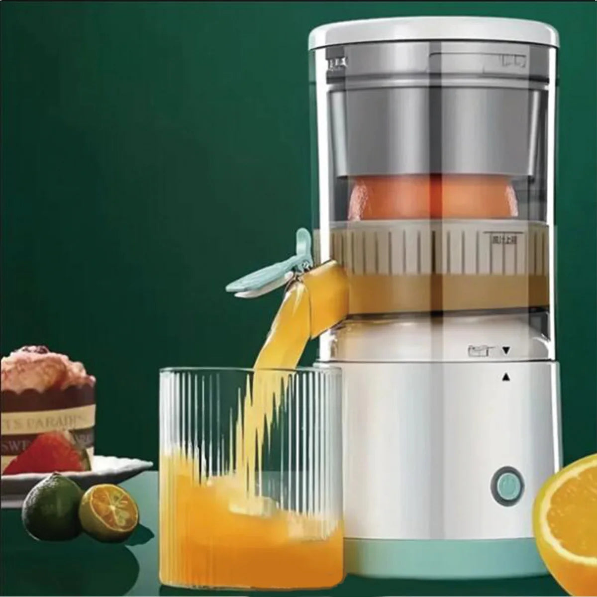 Portable USB Juicer: High Output, Rechargeable, Easy Squeeze