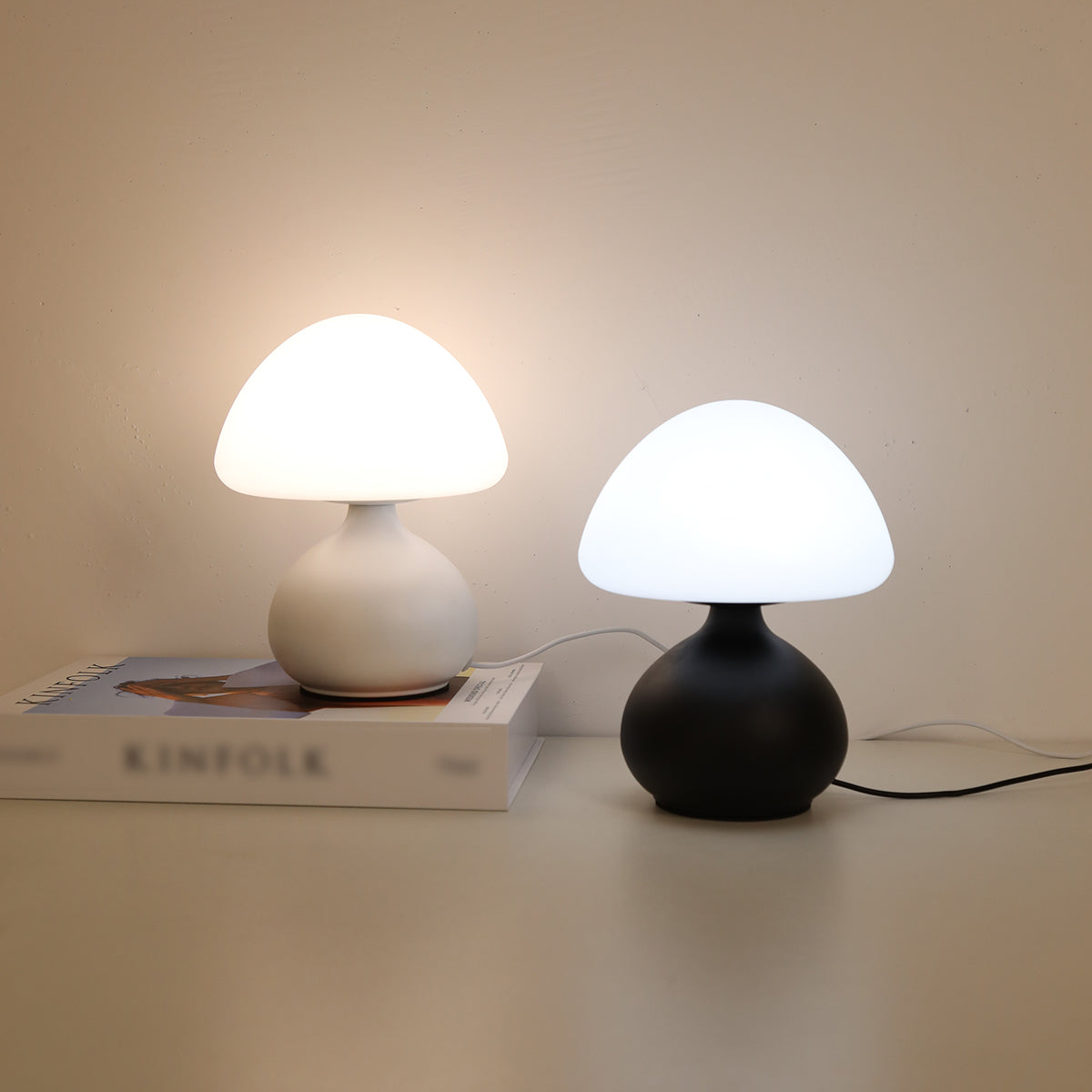 Modern Mushroom Lamp: 3-Color Switch, Infinite Dimming, Home Decor