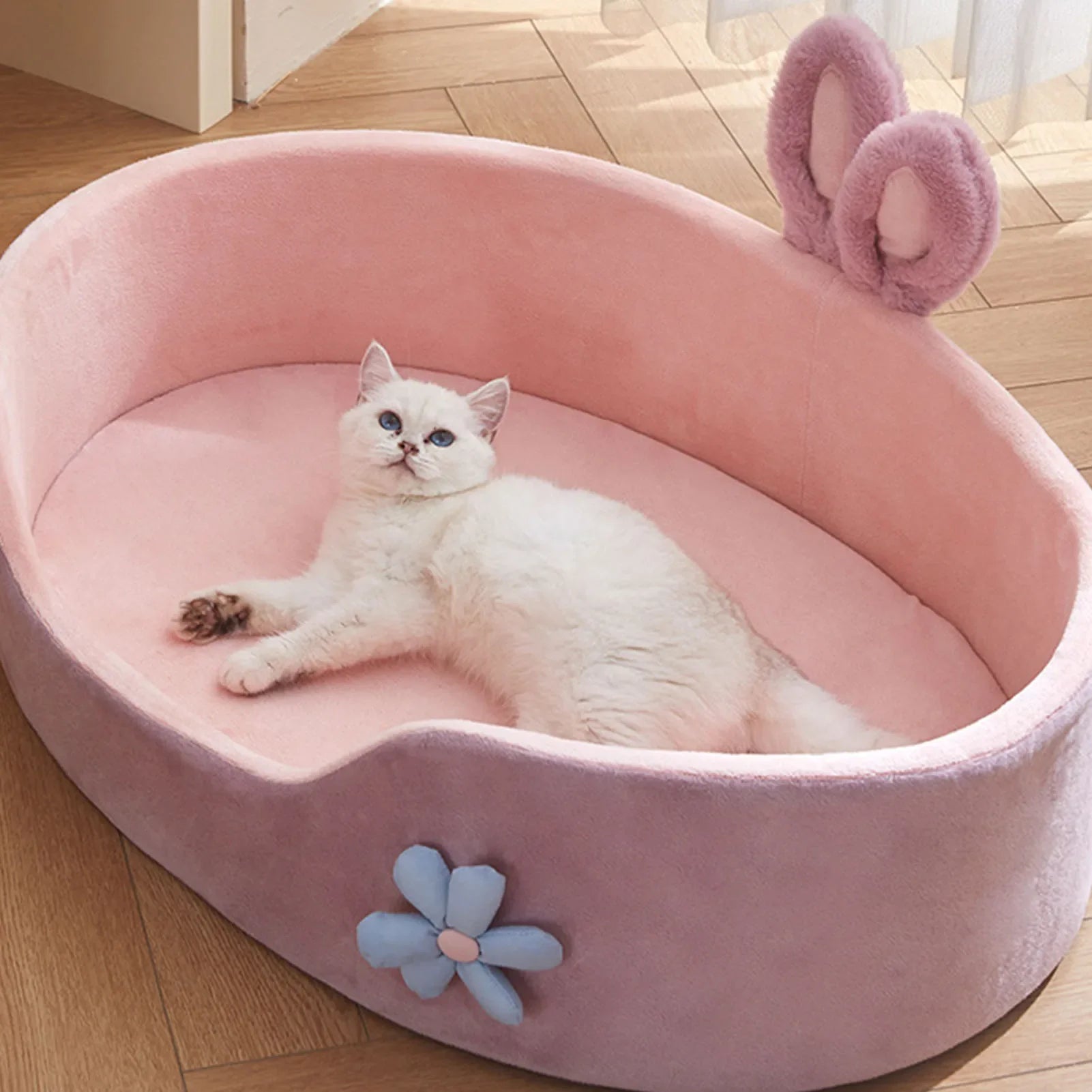 Soft Pet Bed - Washable, All-Season Comfort for Cats & Dogs
