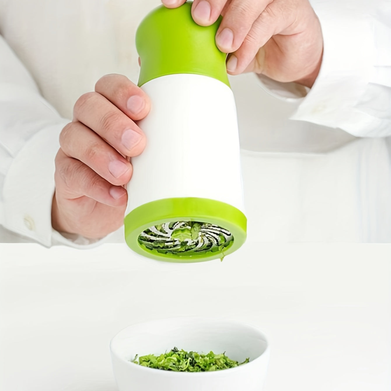 Manual Herb Grinder - Parsley Shredder & Spice Mincer Tool