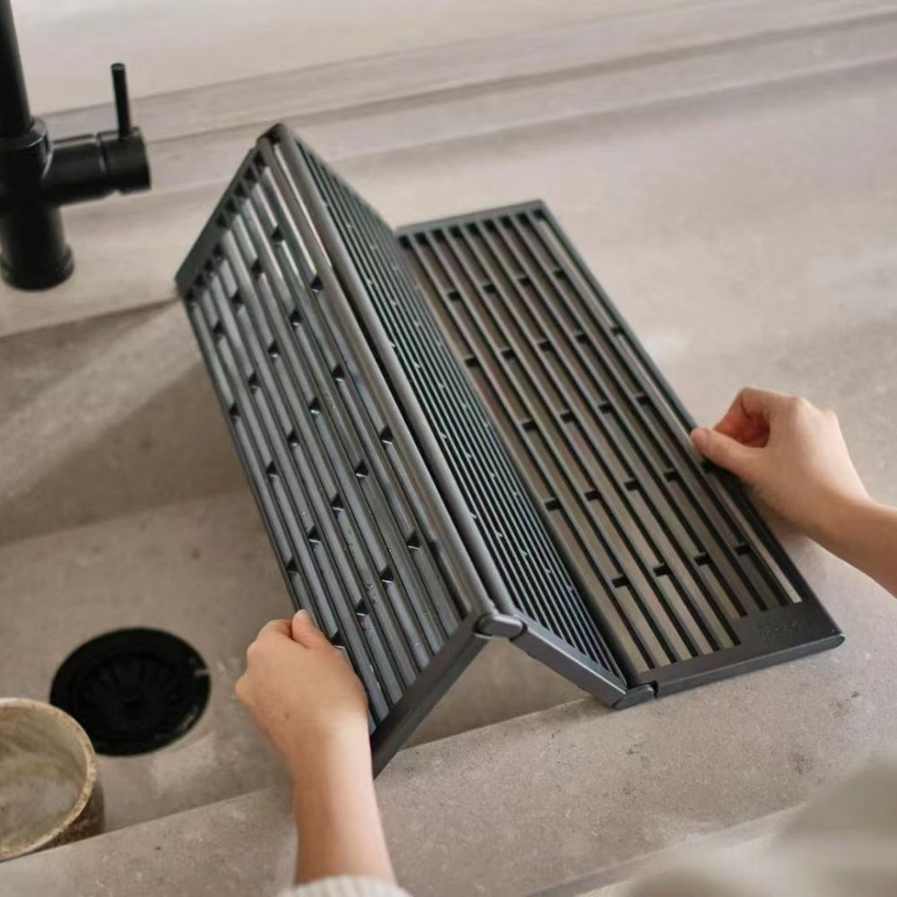 Foldable Black Sink Drainer - Compact Splash-Proof Design