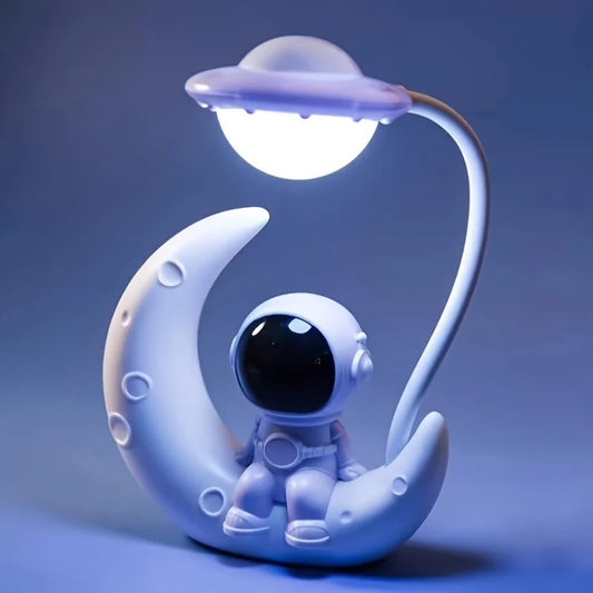 Moon Astronaut LED Nightlight - Sci-Fi Bedroom Decor